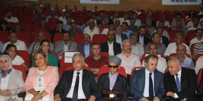 Hakkari'de öğretmenlere 'terör' konulu konferans