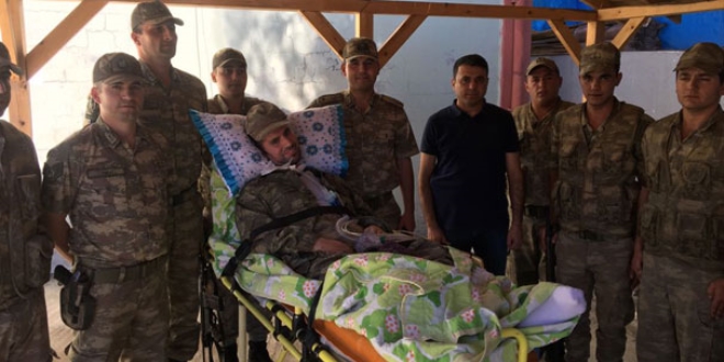 ALS hastasının askerlik hayalini jandarma gerçekleştirdi