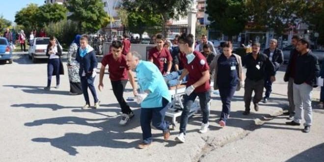 Şehit polis, vatandaşlar var diye silah kullanmamış