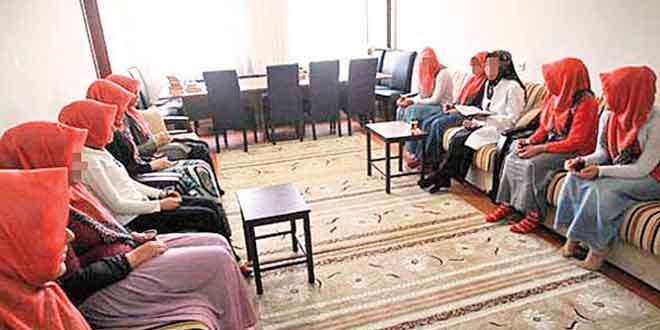 MEB'e yüzde 3 öğrenci ücretsiz diye bildirip, alınan ücret örgüte aktarılmış