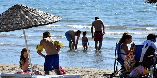 Muğla'da sonbaharda deniz keyfi