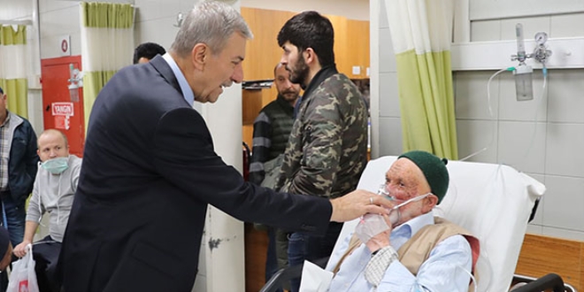 Sağlık Bakanı Demircan acil servisleri denetledi