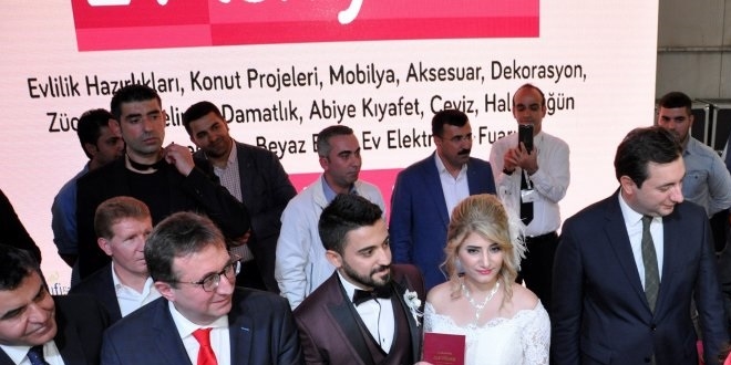 Diyarbakır'daki 'Ev'leniyoruz' fuarına büyük ilgi