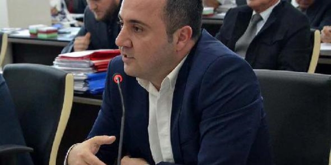 MHP'li belediye meclis üyesi, partisinden istifa etti