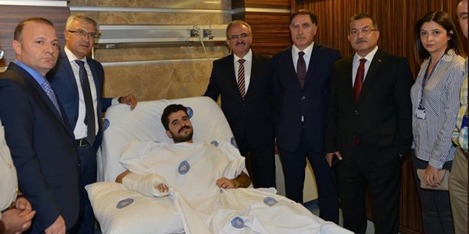 Vali Karaloğlu, yaralı savcı Küçüköner'i ziyaret etti