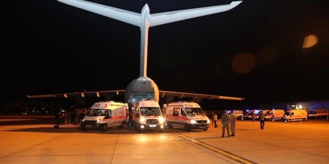 Somalili yaralılar Ankara'ya getirildi