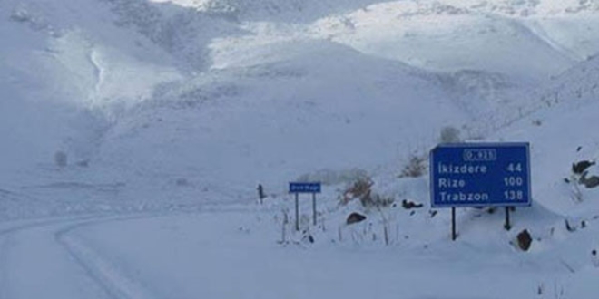 Ovit Dağı ulaşıma kapandı!