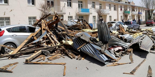Meteorolojiden 5 il için kuvvetli rüzgar uyarısı