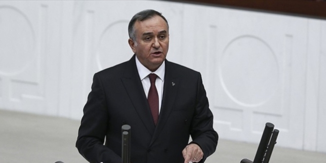 MHP'li Akçay: FETÖ tehdidi devam ediyor