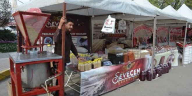 Adıyaman Yöresel Ürünler Fuarı açıldı
