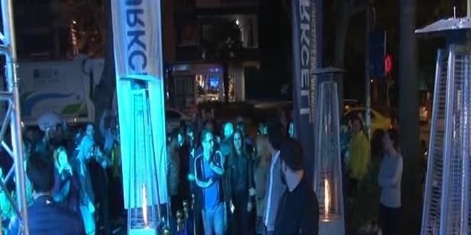 iPhone 8 İstanbul'da satışa çıktı