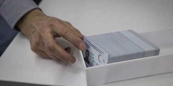Vatandaşın eline geçmeden sahtesini bastılar