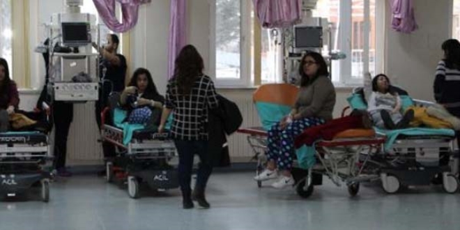 Konya'da 29 renci hastanelere kaldrld
