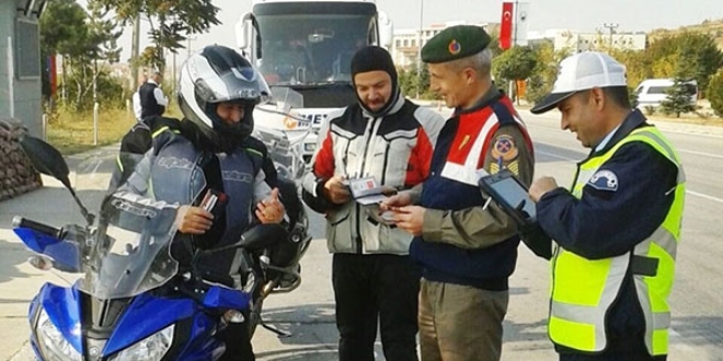 81 İlde eş zamanlı 'Son Sürat 2' uygulaması başladı