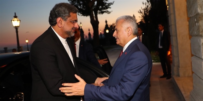 Yıldırım ve Abbasi: Türkiye'nin düşmanı Pakistan'ın da düşmanıdır