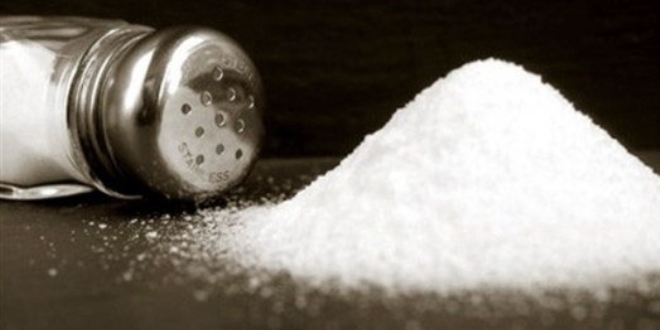 Sağlıklı yaşam için günde 5-6 gram tuz alınması yeterli