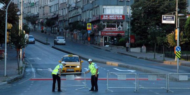 stanbul'da baz yollar trafie kapatlacak