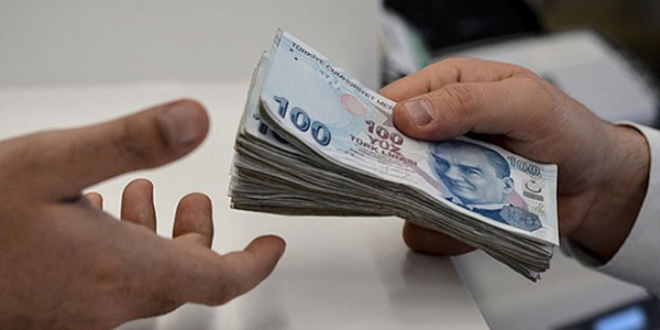 2018'de memur ne kadar fazla çalışma ücreti alacak?