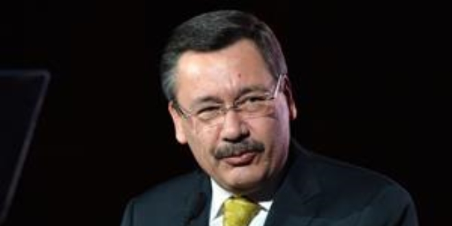 Gökçek, gizlice 'Erdoğan'ın saygısını gösterdiği' birisiyle görüşmüş