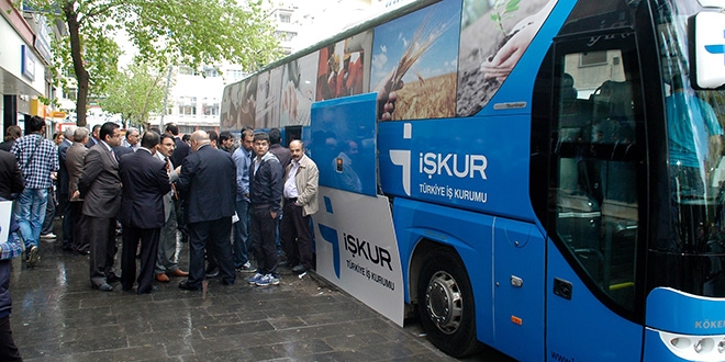 İŞKUR istihdam otobüsü Diyarbakır'da