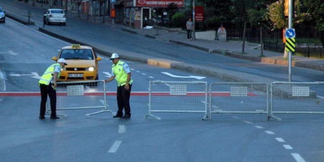 stanbul'da iki bulvar ift ynl trafie kapatlacak