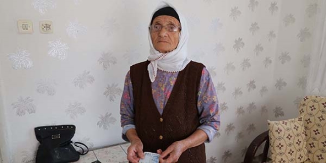 'Kira param' deyince, çaldığı 200 liranın yarısını bıraktı