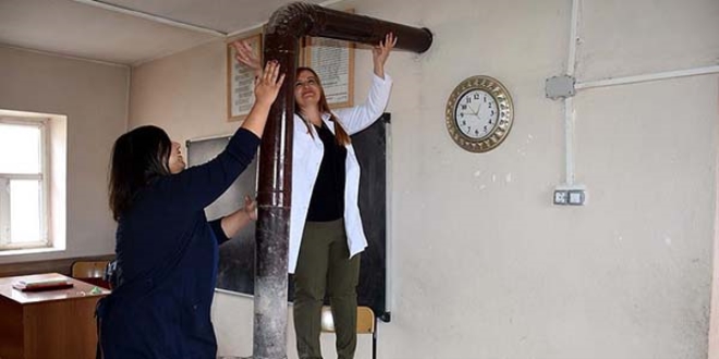 Köy okulu öğretmenlerinin kış telaşı