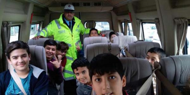 Öğrenci servislerine jet denetim