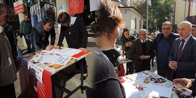 Müftü, o afişi görünce CHP'nin aşuresini yemedi