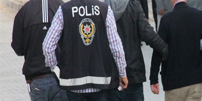 FETÖ şüphelisi sahte kimlikle yakalandı