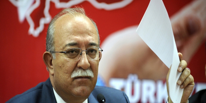 'Torpili yaygınlaştıran bakanlık, performansı ölçemez'