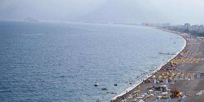 Antalya'ya 4 milyon Rus turist