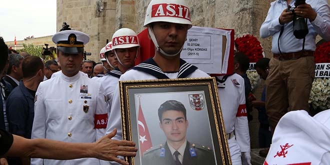 Şehit Üsteğmen Köreke, son yolculuğa uğurlandı