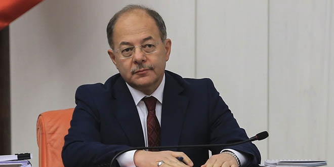 'Parti kararıyla makama geldiler, bağımsız seçilmediler'