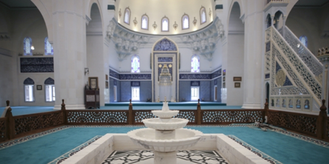 Ulus İtfaiye Meydanı Camisi cuma günü açılacak