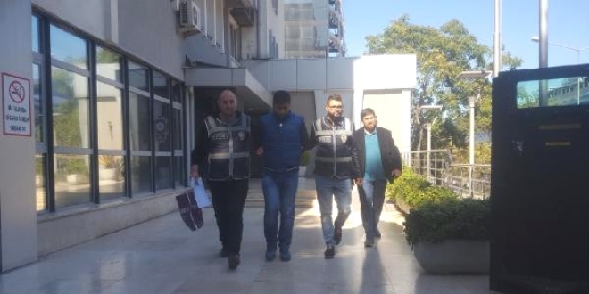 İzmir'de FETÖ bahanesiyle dolandırıcılık