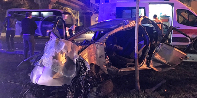 İzmir'de trafik kazası: 2 polis öldü, 3 polis ağır yaralı