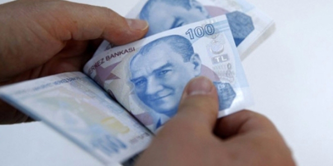 Yaşlı ve engelli bakana 100 lira zam