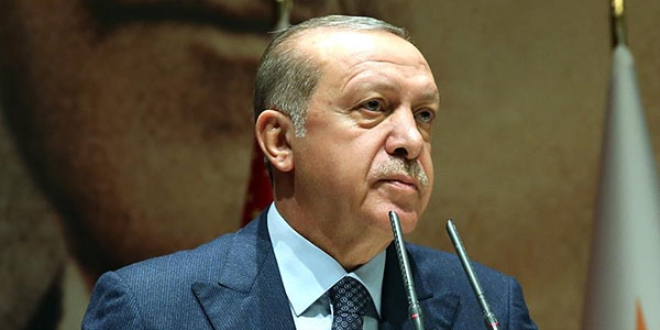 Erdoğan'dan şehit askerin ailesine taziye