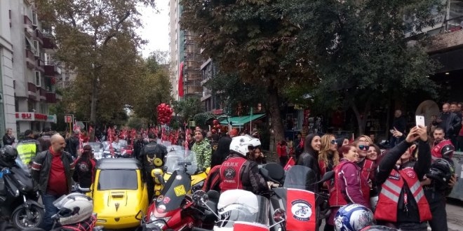 Başkentte Cumhuriyet Bayramı dolayısıyla kortej düzenlendi