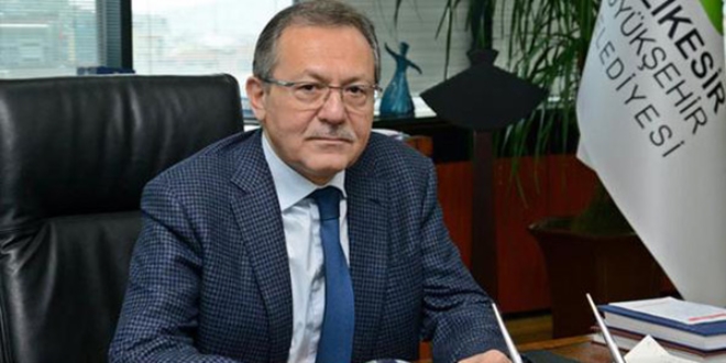 Bir istifa daha geliyor. Başkan Uğur, açıklama yapacak