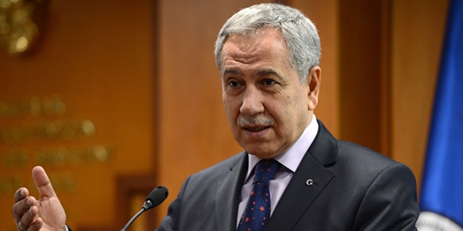 Bülent Arınç, sabitlediği tweeti kaldırdı