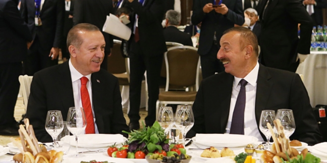 Erdoğan, onuruna verilen yemeğe katıldı