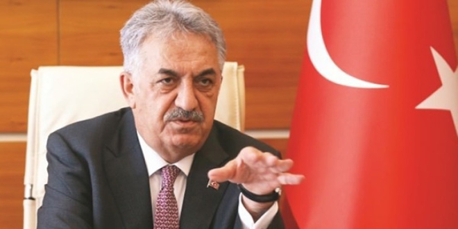 'Anamuhalefet partisinin ekseni kaymıştır'
