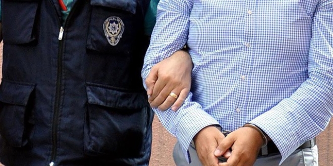 Malatya'da FETÖ'den aranan 3 kişi yakalandı