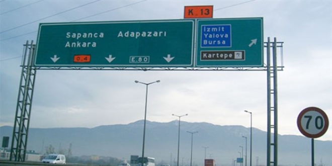 Adapazarı Gişeleri-İzmit Kavşağı trafiğe kapatılacak