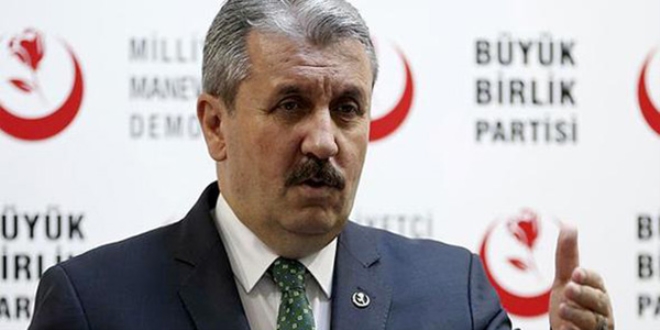 'Tezcan, Erdoğan ve Türk milletinden özür dilemeli'