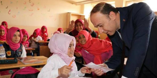 Şanlıurfa Valisi, öğrencilerle buluştu