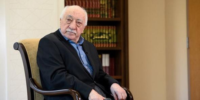 Gülen'in sözde insanüstü özellikleri güldürüyor