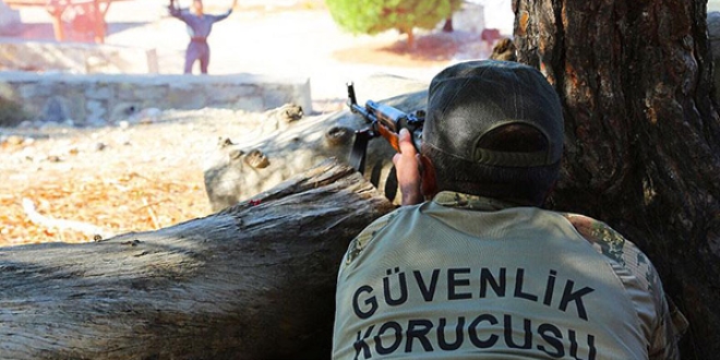 Jandarmadan güvenlik korucularına komando eğitimi